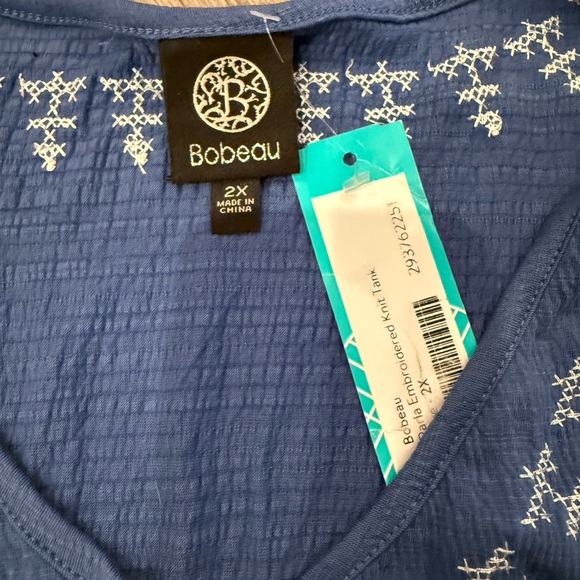 Bobeau Blue Tank Top with White Embroidery - Picture 2 of 3